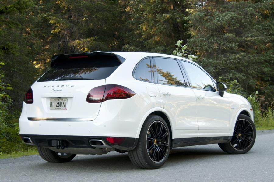  Porsche Cayenne Diesel 2013 года  (фото 6 из 42)